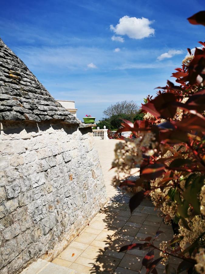 Trullo Suite Чистернино Экстерьер фото