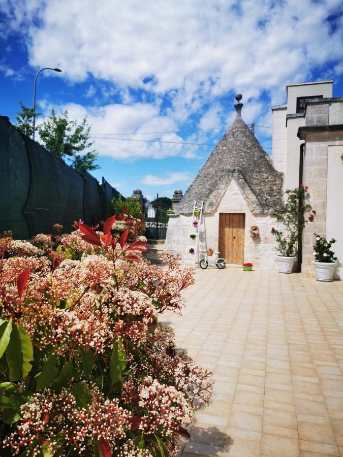 Trullo Suite Чистернино Экстерьер фото